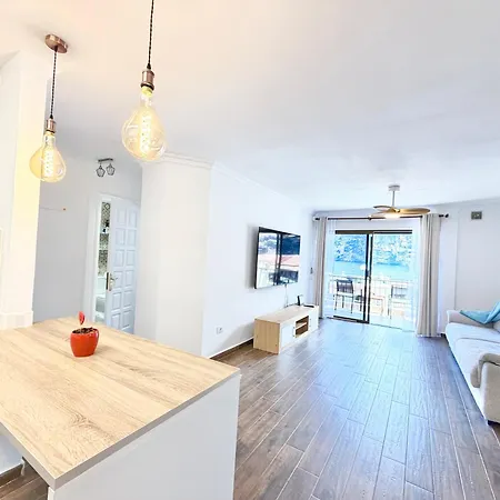 Tamara Sea Views Penthouse Appartamento